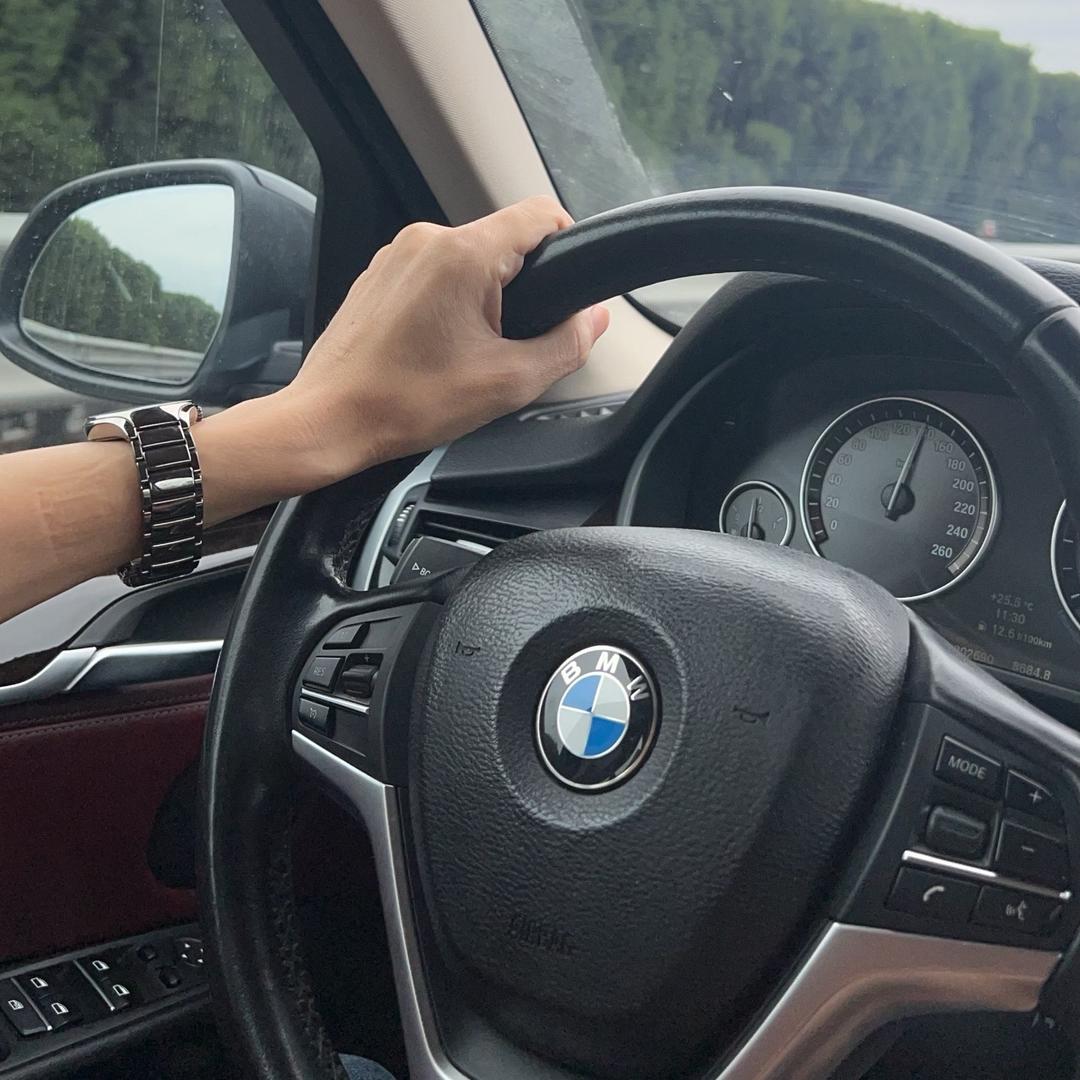 周先生《余生有你》