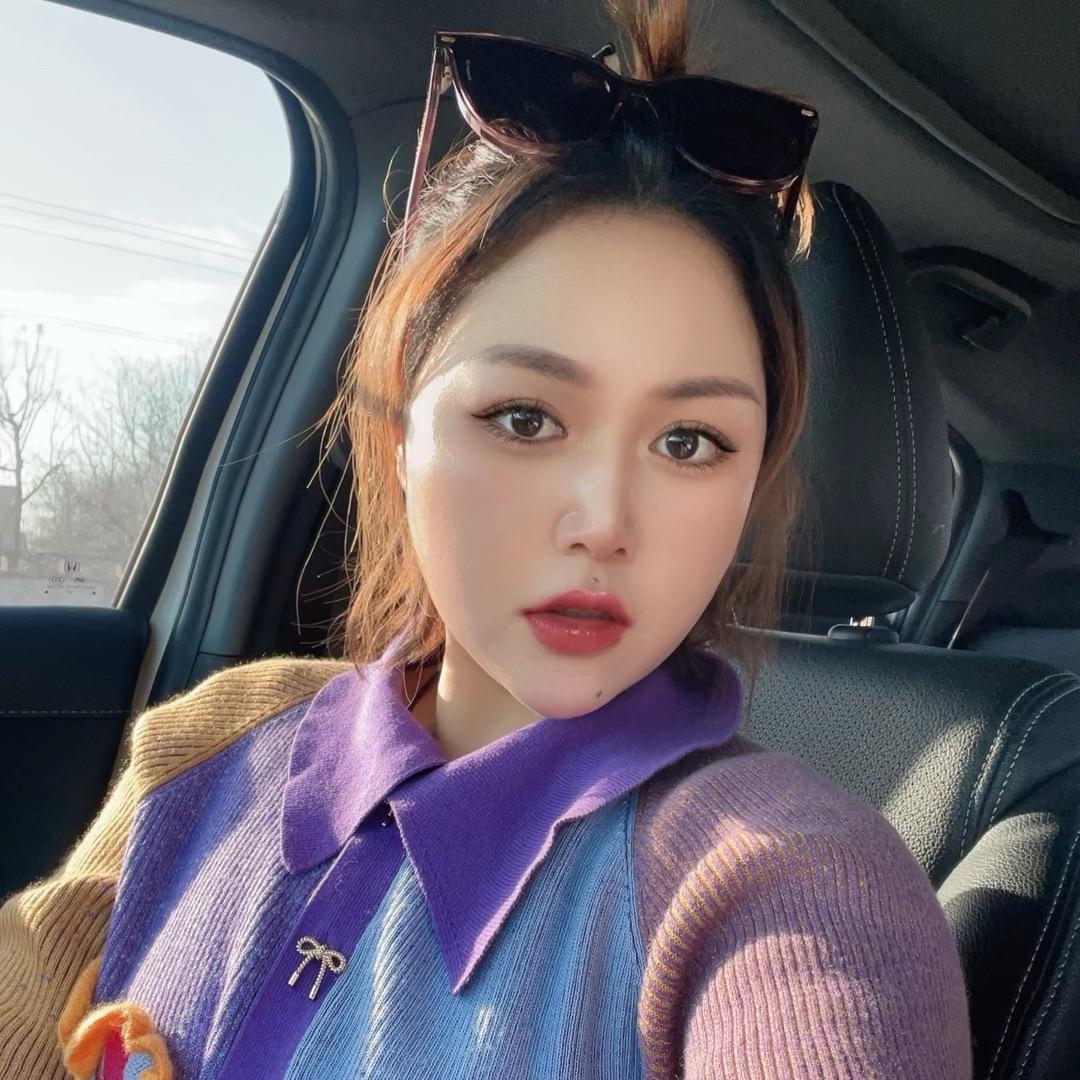🍑🍑小屁桃