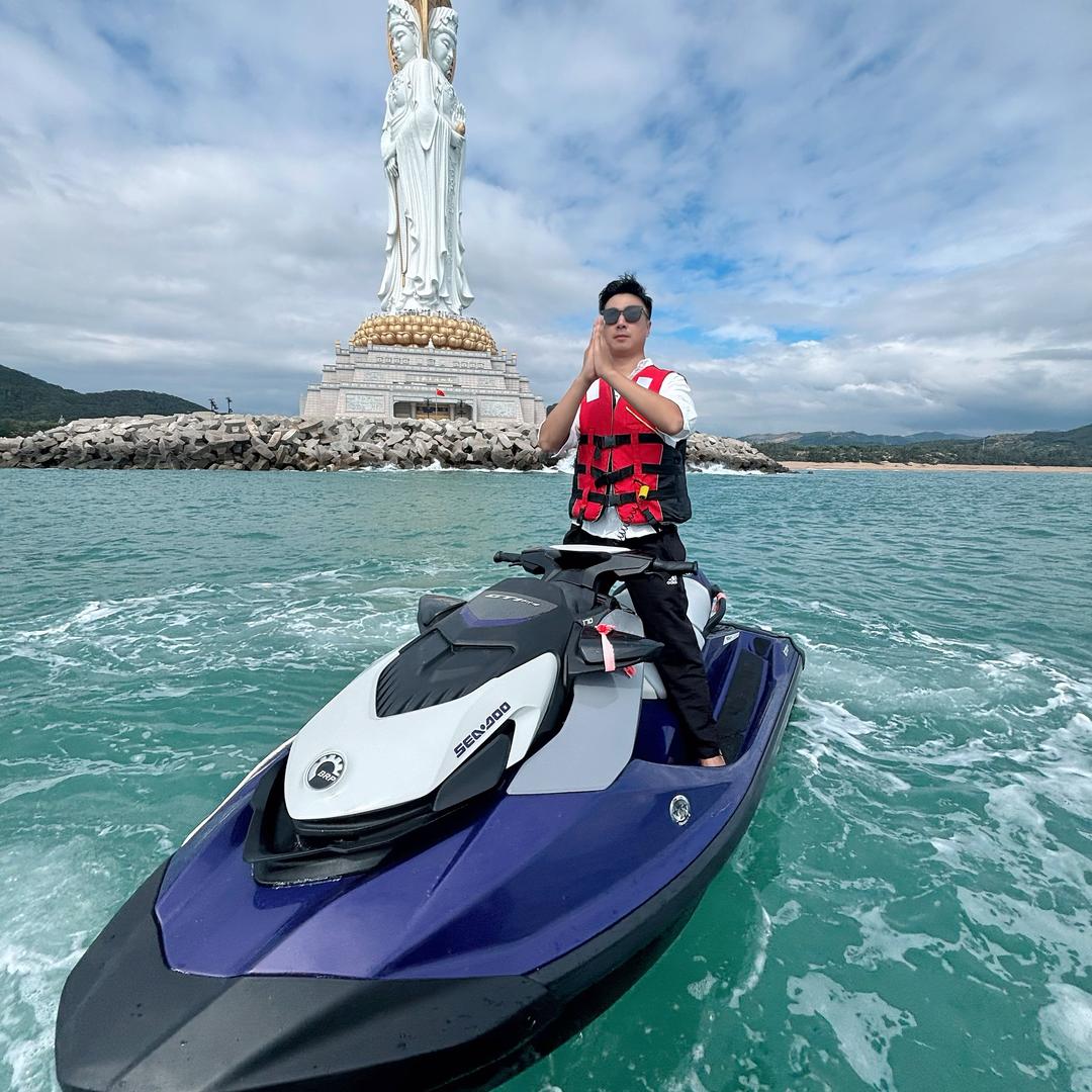 不爱开大卡车的🚚海子