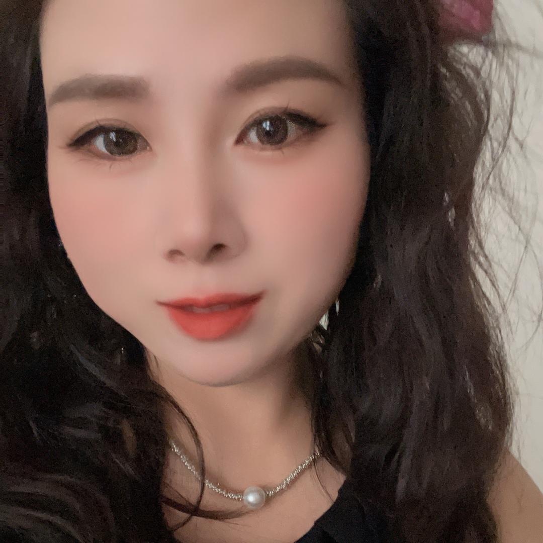 新安夜市时尚女包