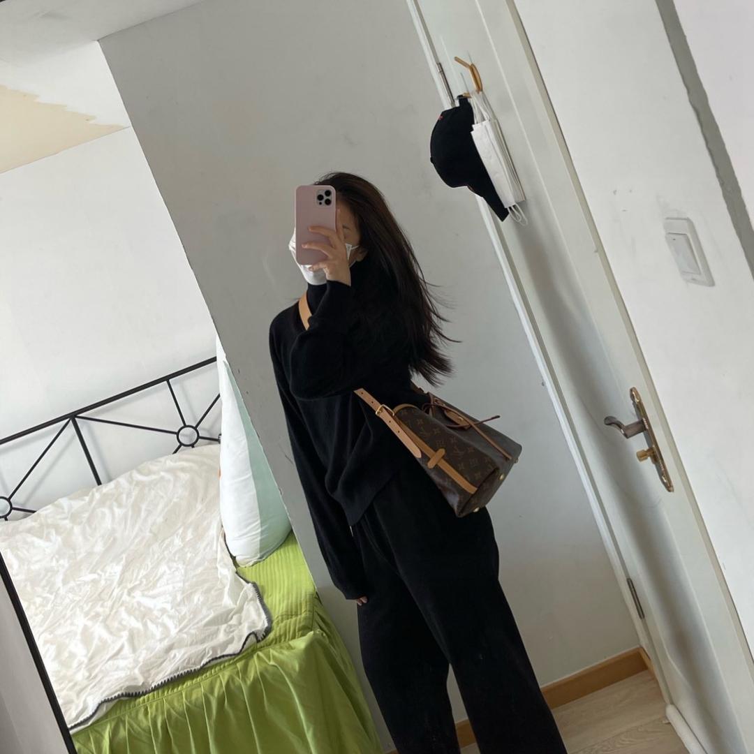 容掌高定原版开发