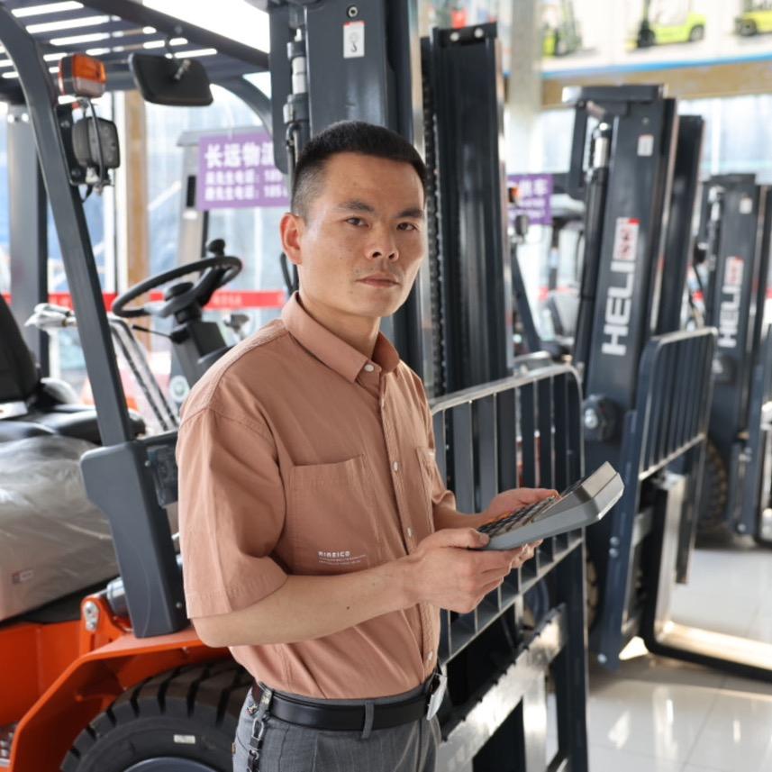 杨迈中力叉车