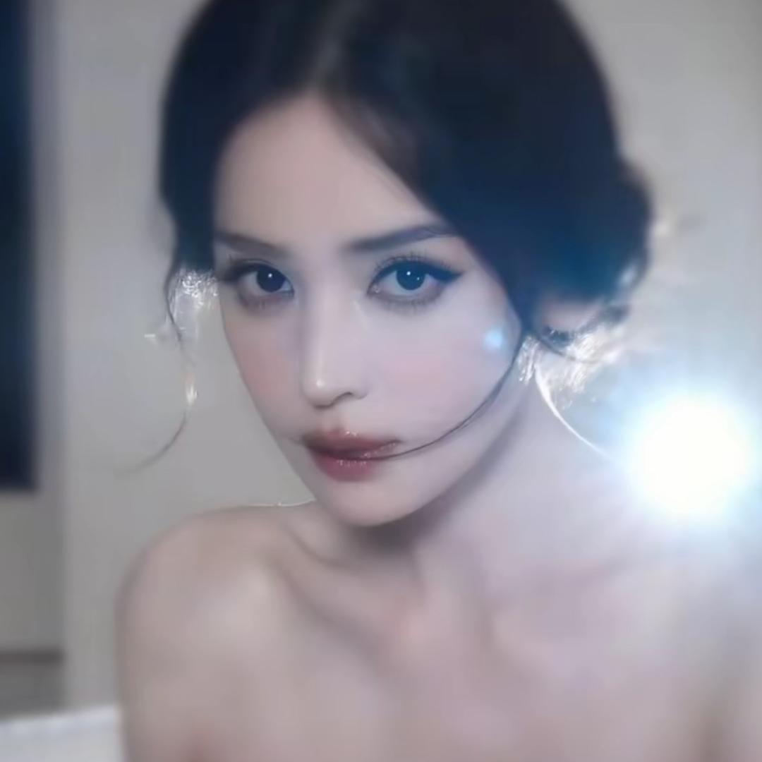 圆圆.