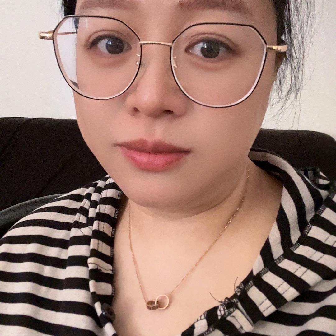 Estela 在巴西 拒绝连赞