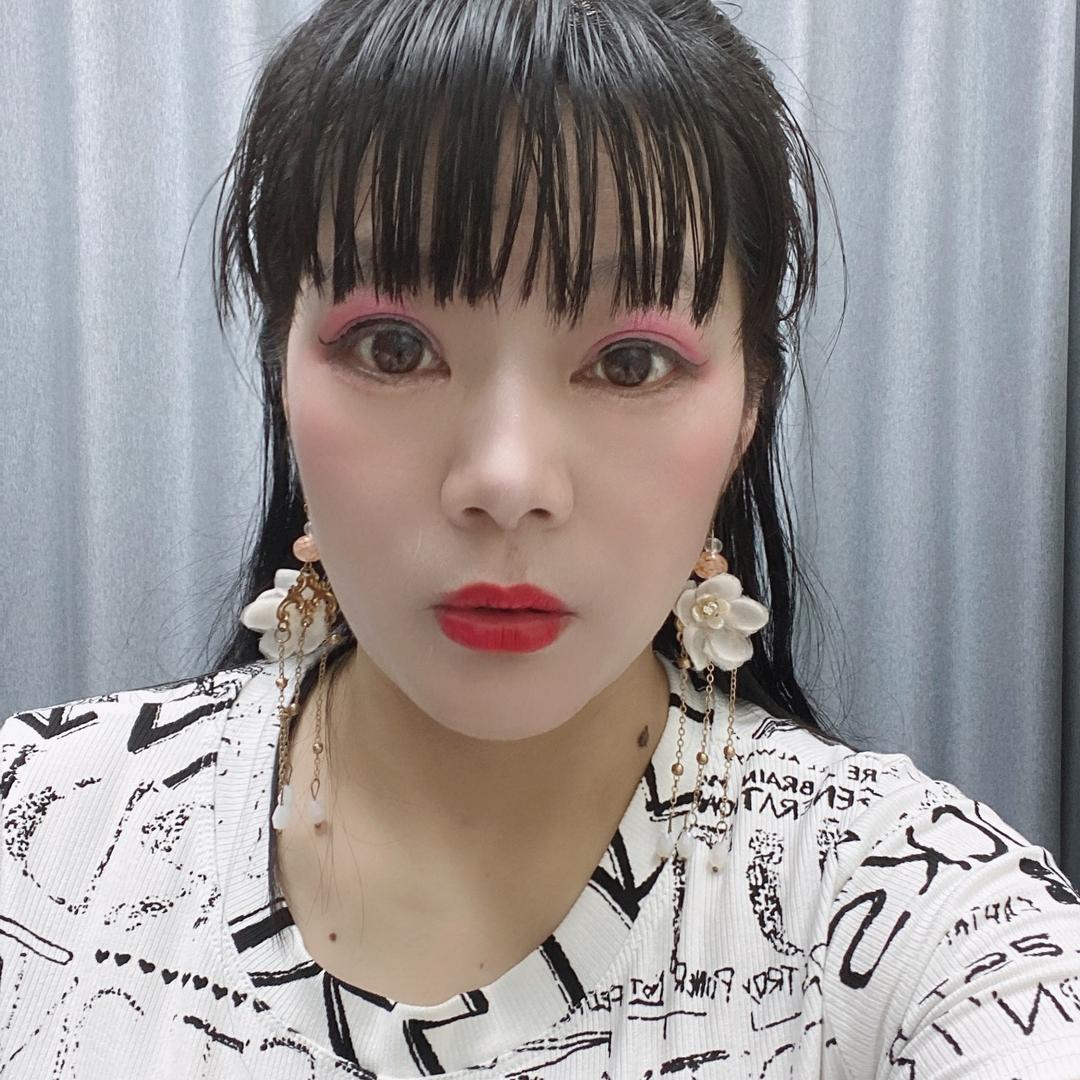 韵之欣服装商行