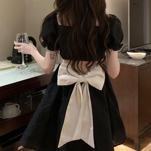五月女装店