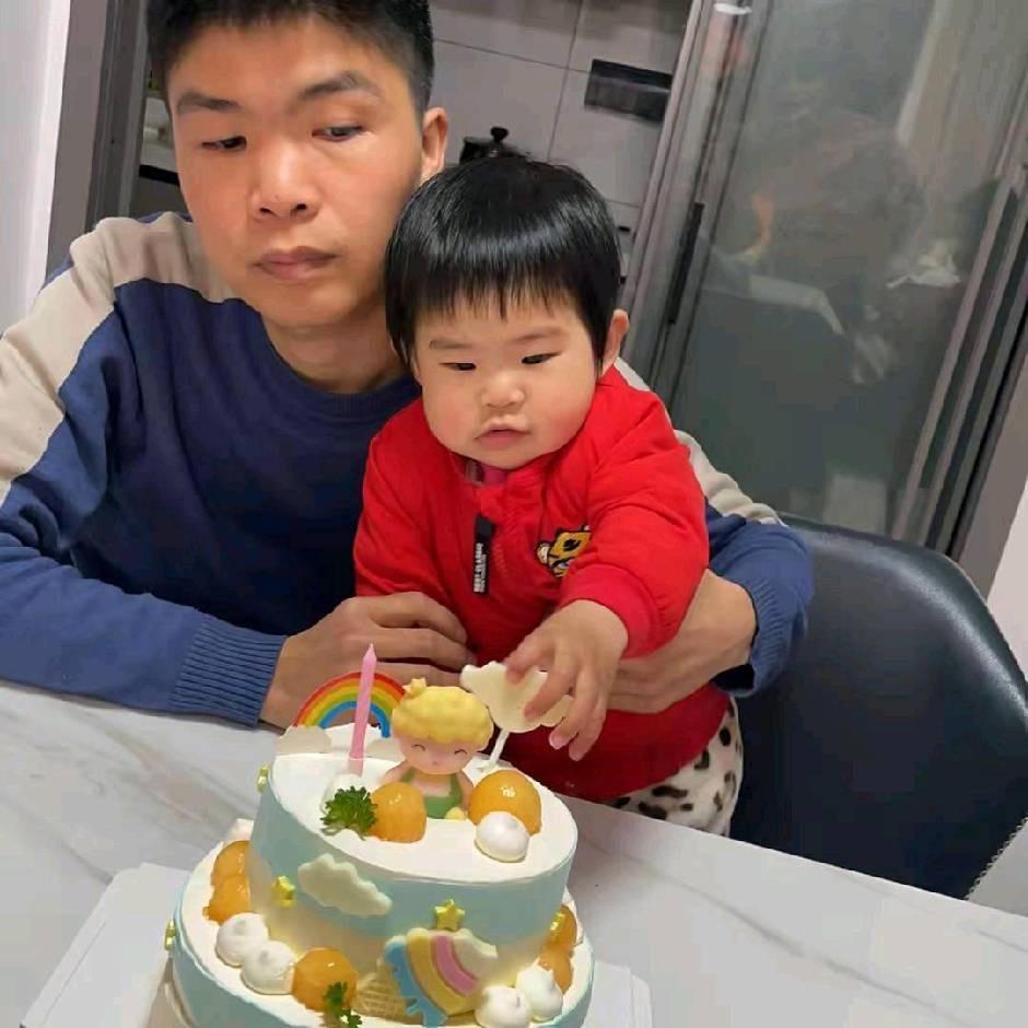 慕春