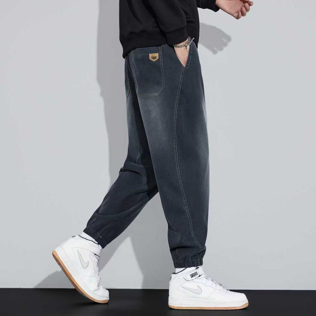 彩洁休闲男装店