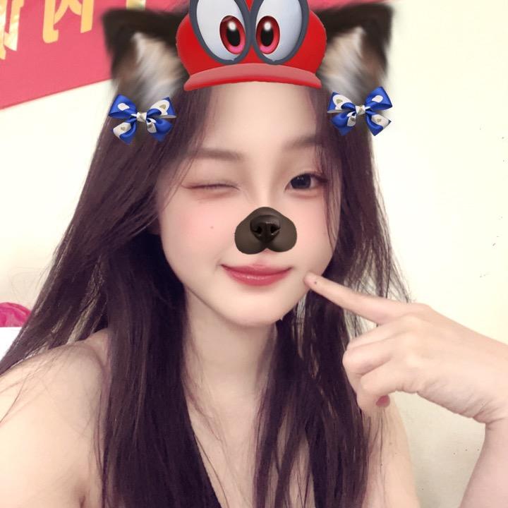 在侯马做脸的小敏