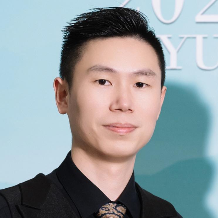 贵州鸿新驾校（邓校长）