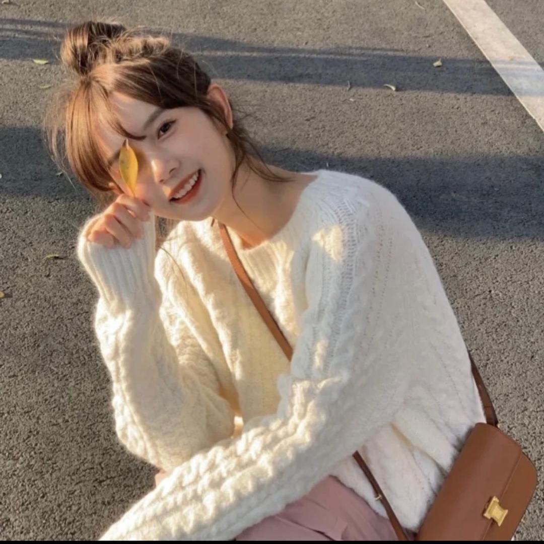 钿卿爱吃小小鱼