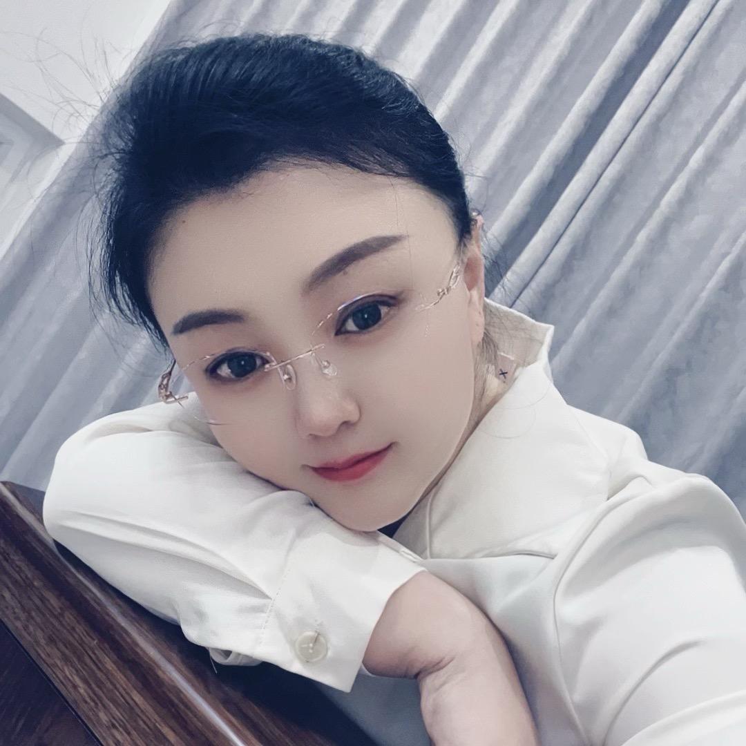 甜 馨