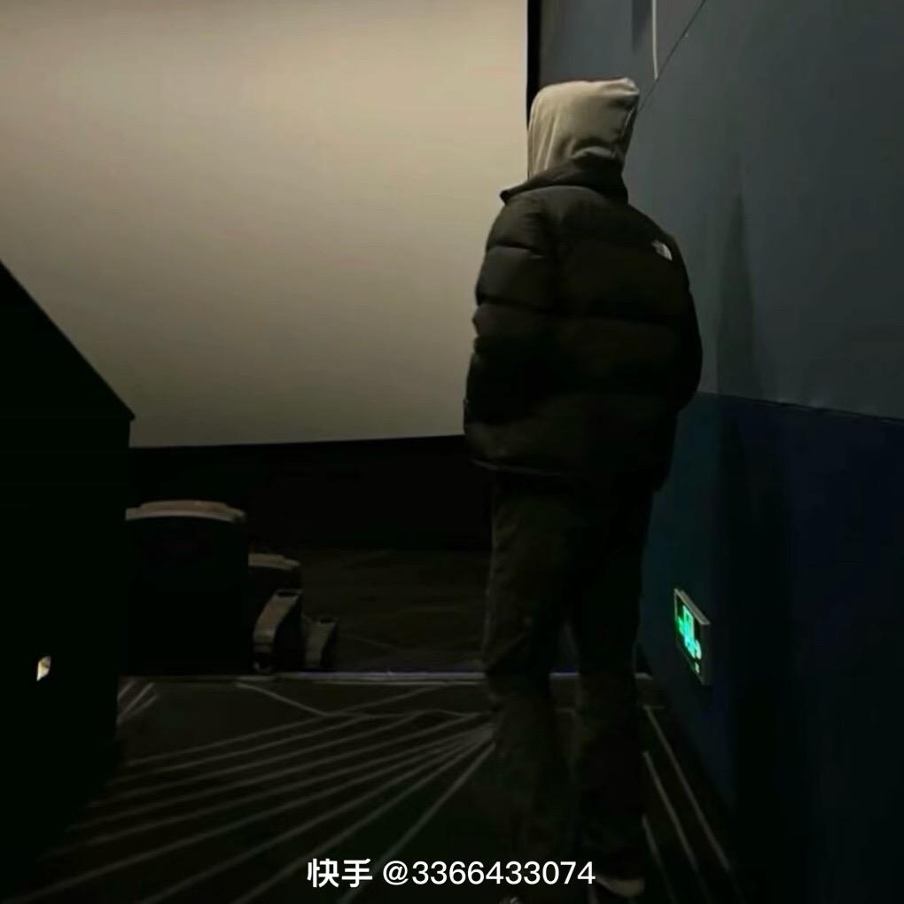 忎