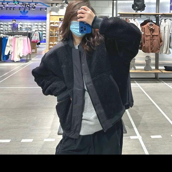 🎶  冯口袋🎀₊⁺  ♪