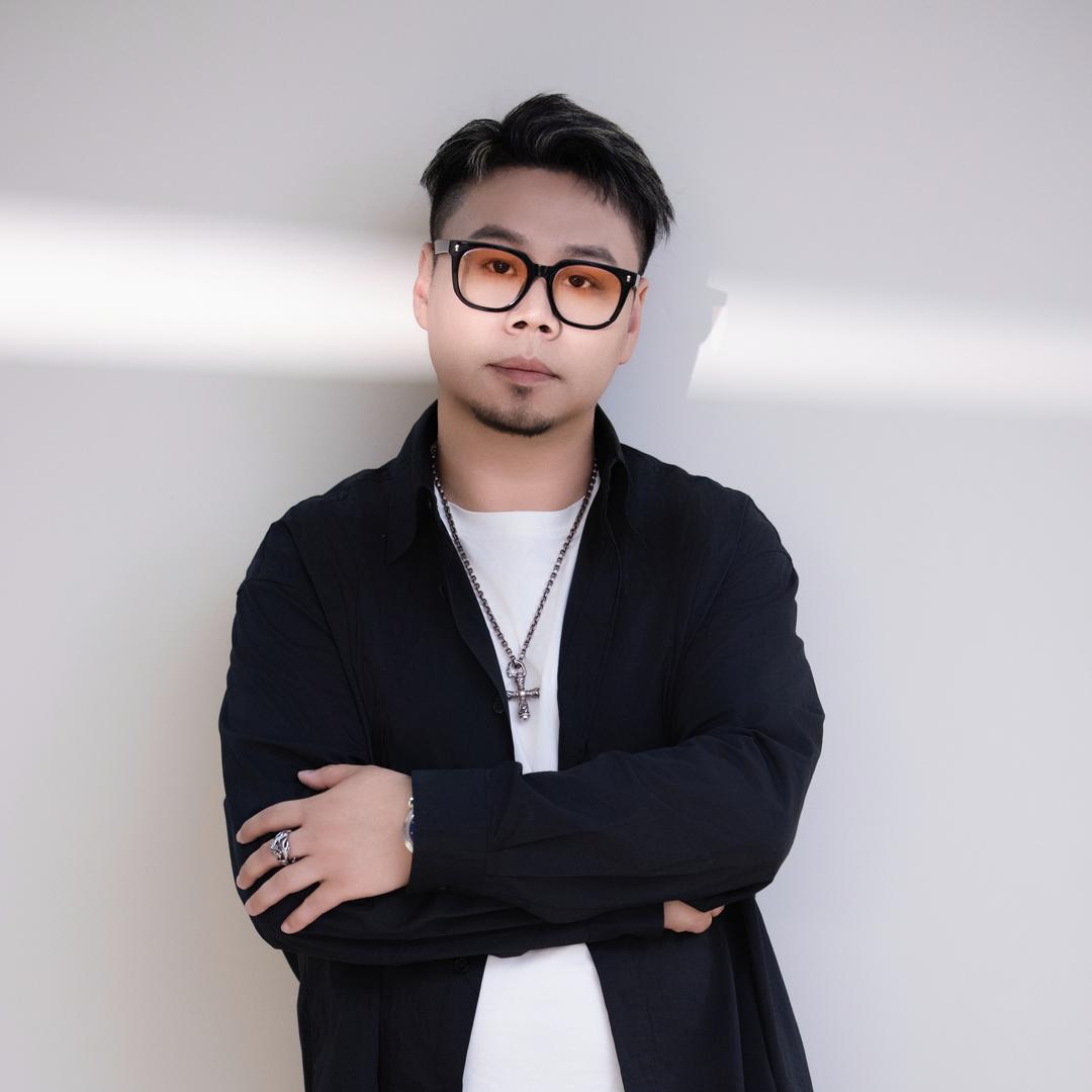 温玉曦