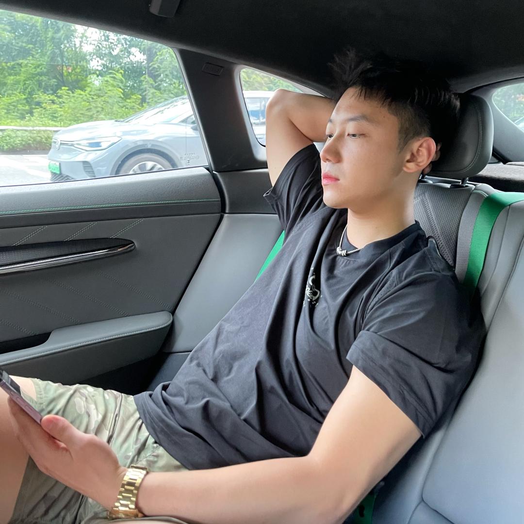 毛毛鄂了🐵