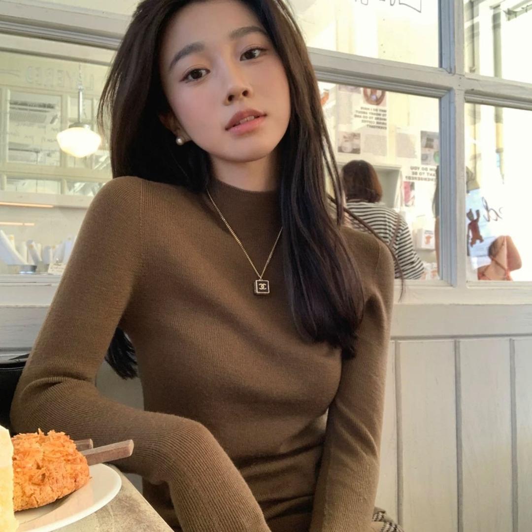 周周 穿搭