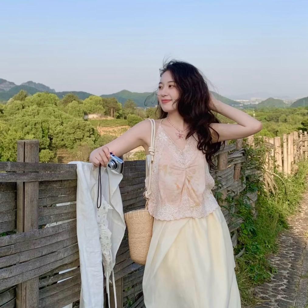 罗兰服装行
