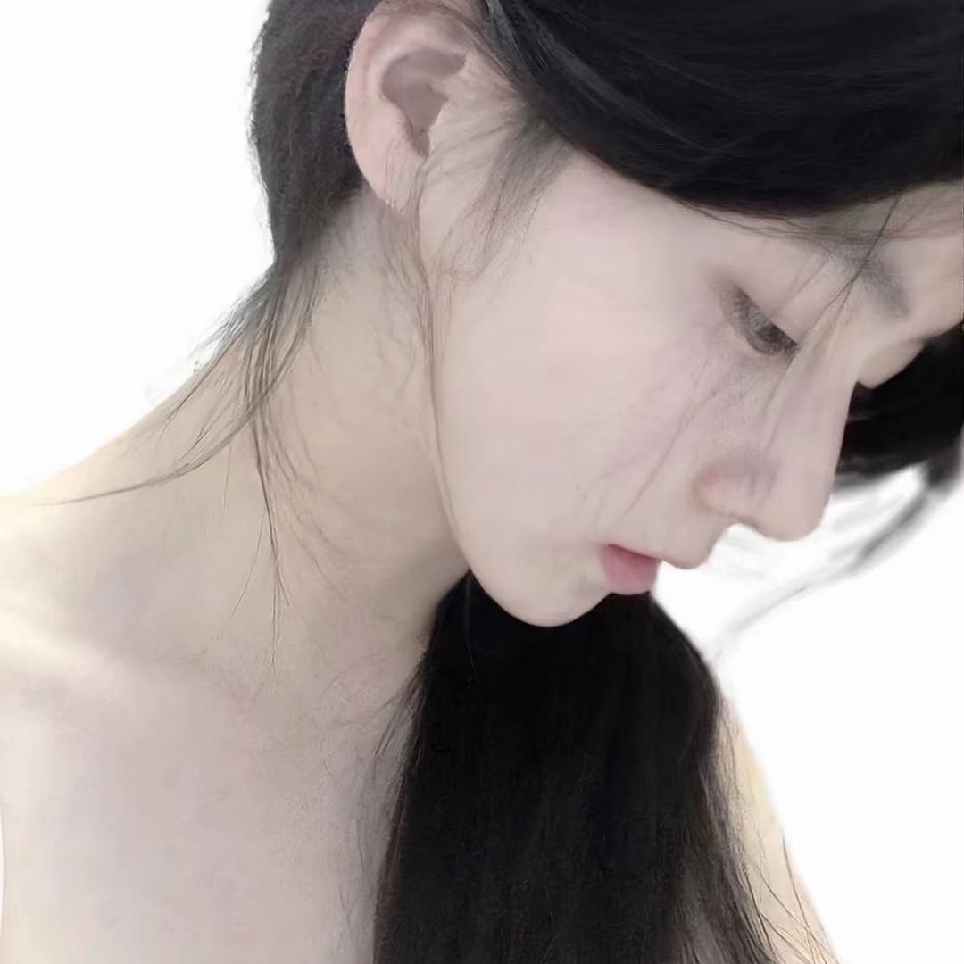 昭君￴￴   ￴ ￴ ￴￴￴