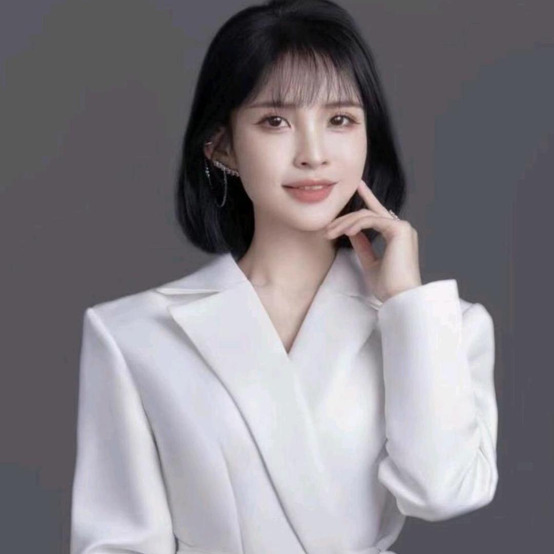 李则则8月14号首播答谢典礼助理