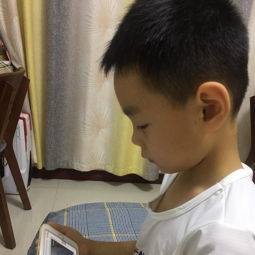 两只小妖精的店忆乡情服饰商行