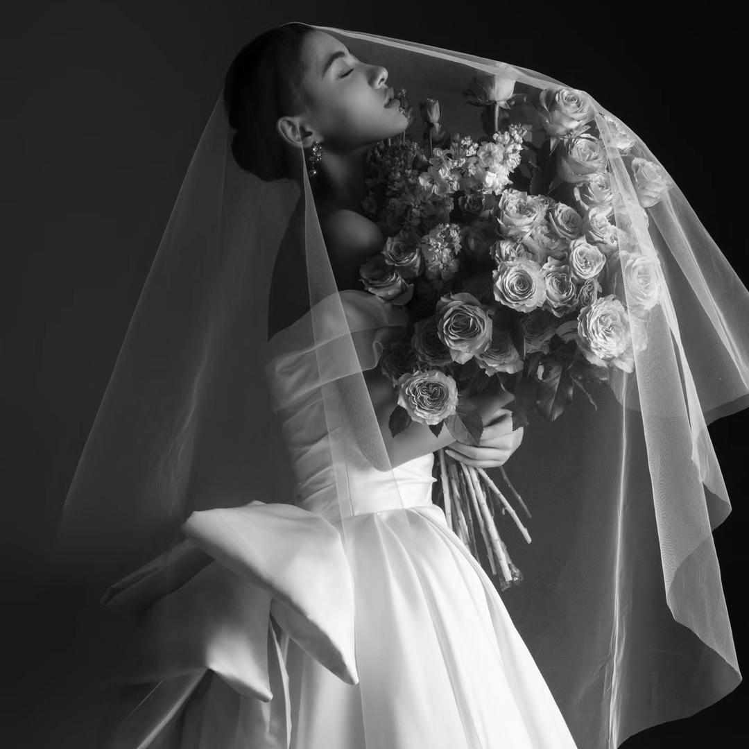 有趣的YY——男化妆师