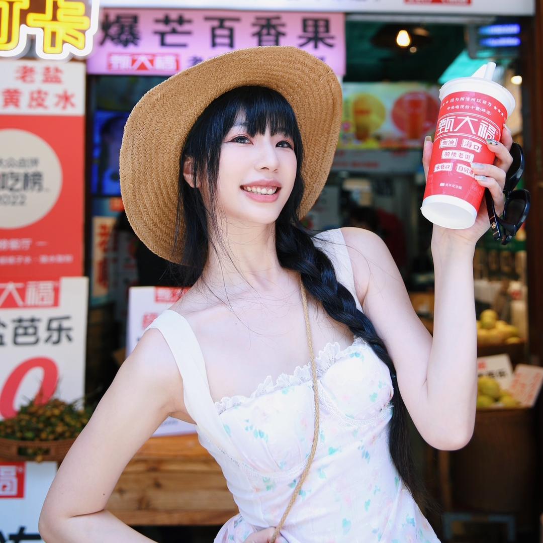 小猫Olivia