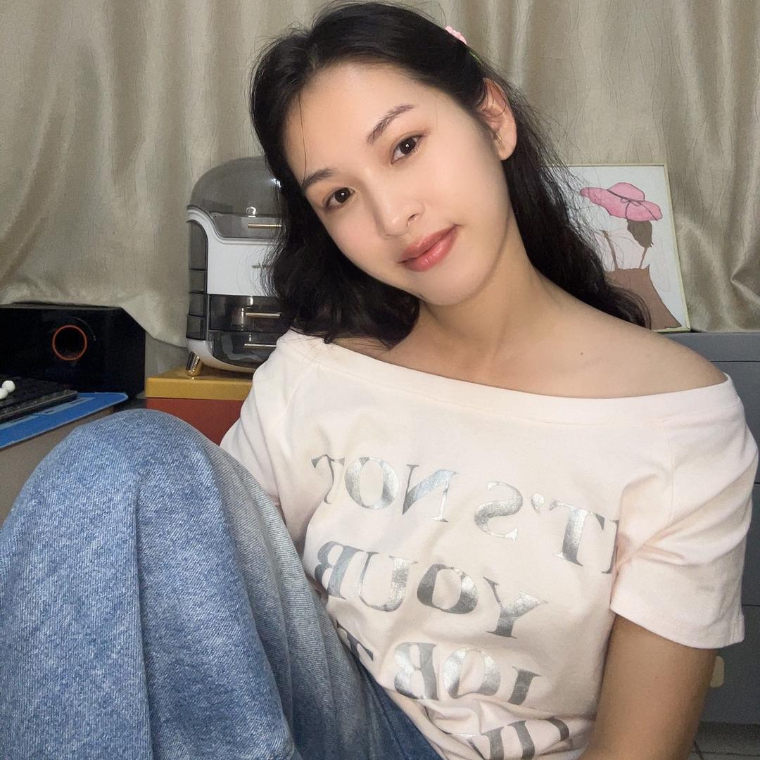 陈月亮🌙