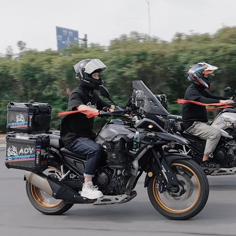 逐路机车俱乐部