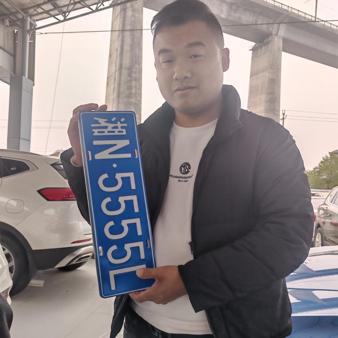 怀化顺驰邓松林二手车