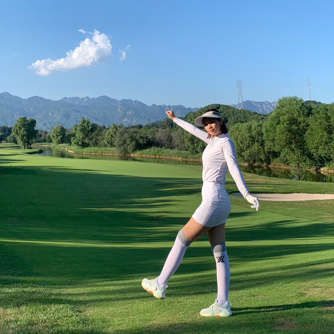 王微笑【陪拍版】