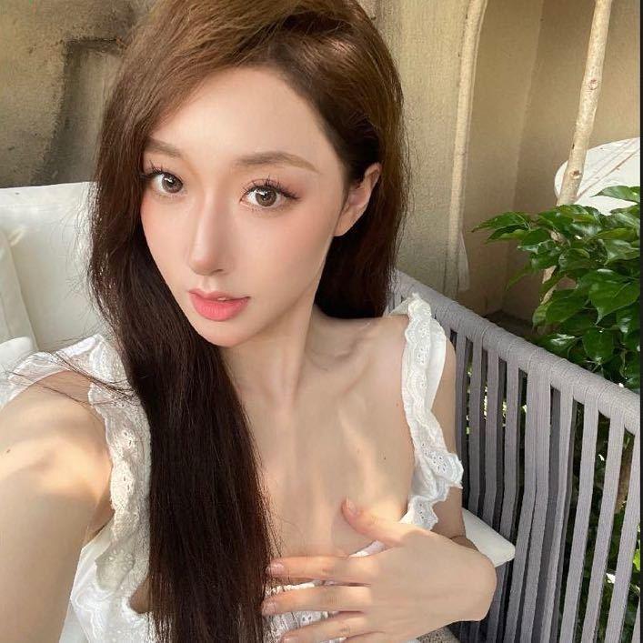 超美的铭铭