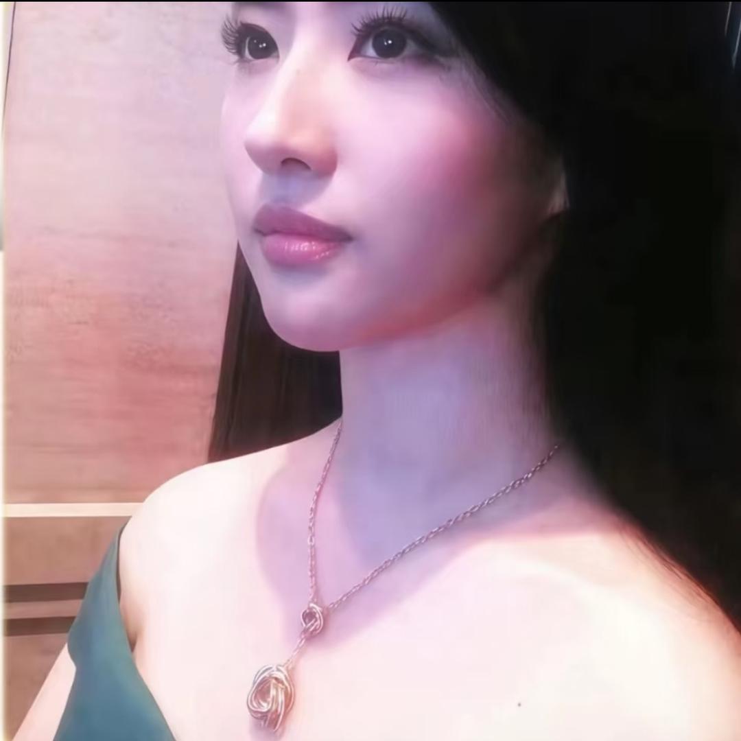 饱饱的