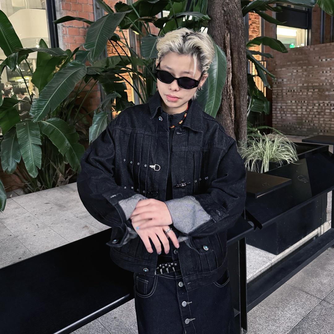 成都UM专注男发设计·吉克