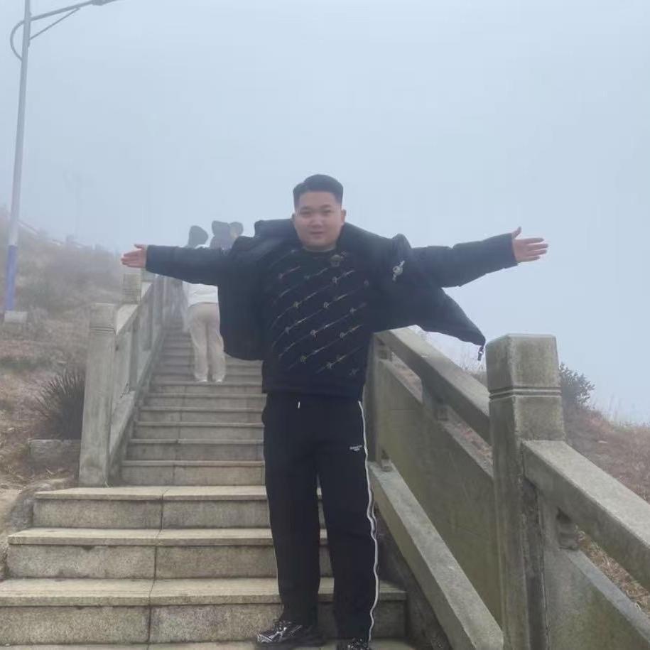 负债前行～严杨彬