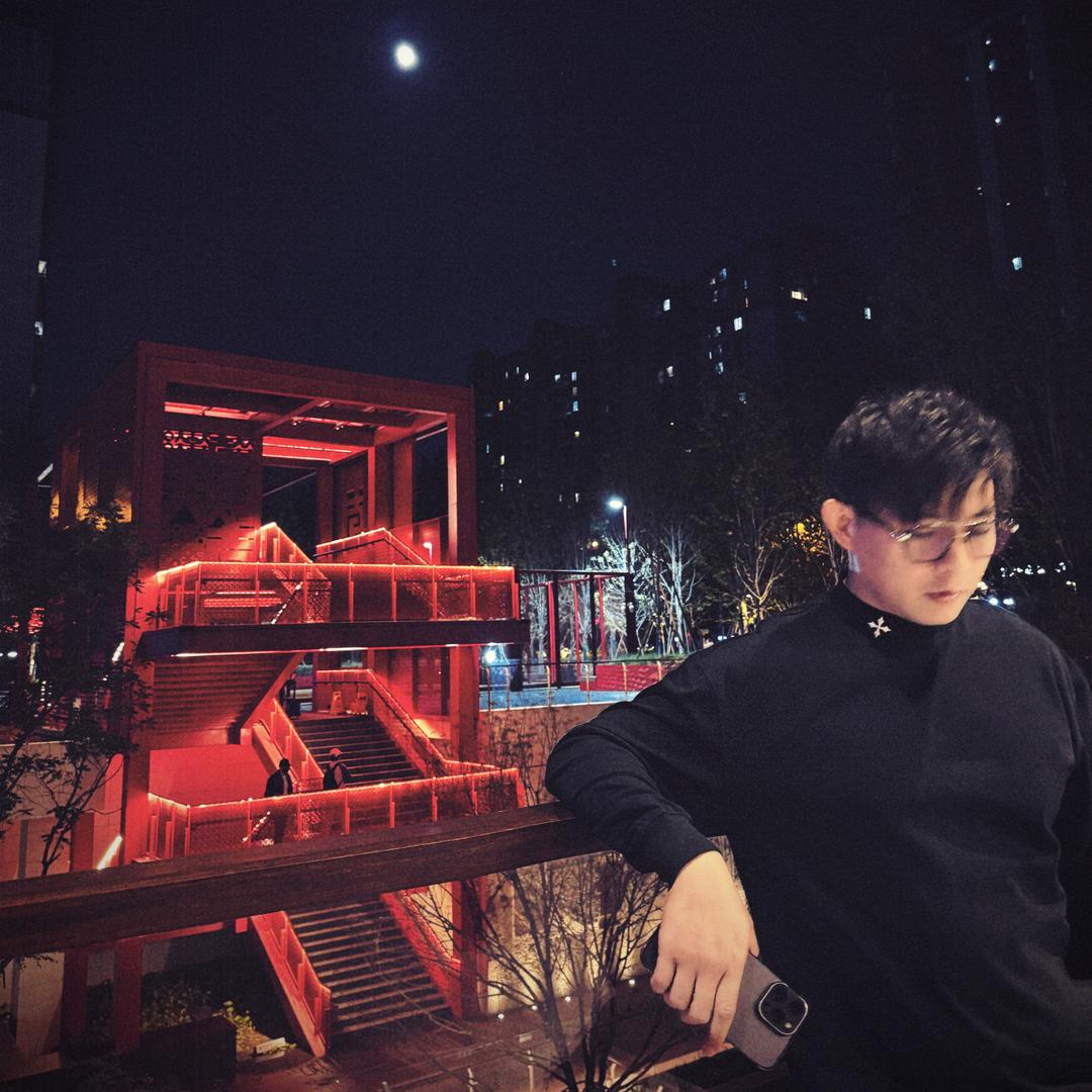龙小诺
