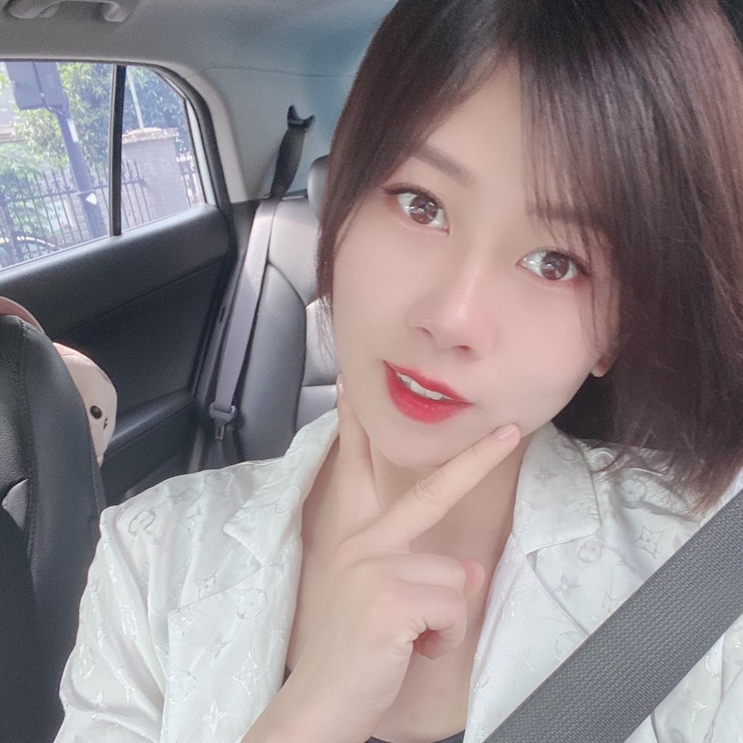 小婷婷吖