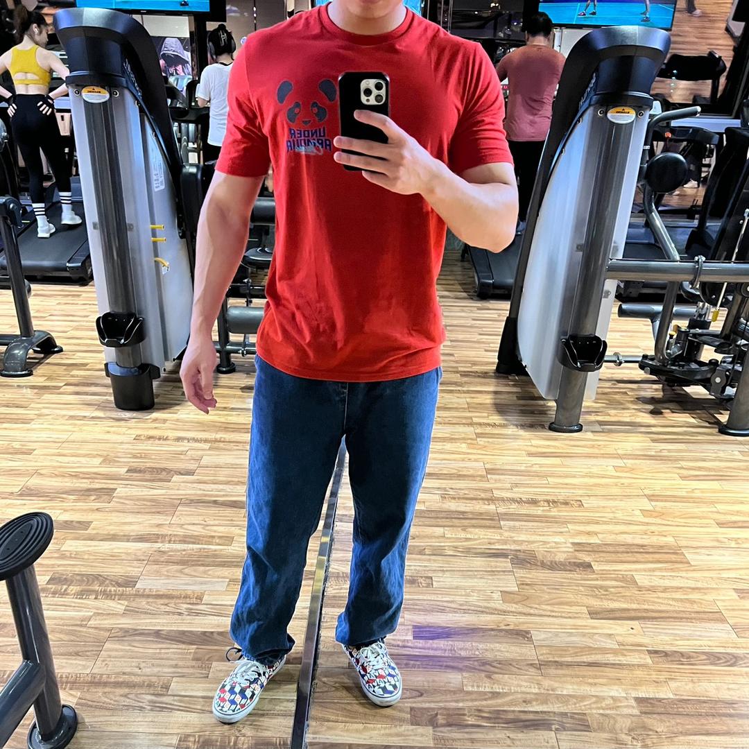 可可罗恩健身器材店