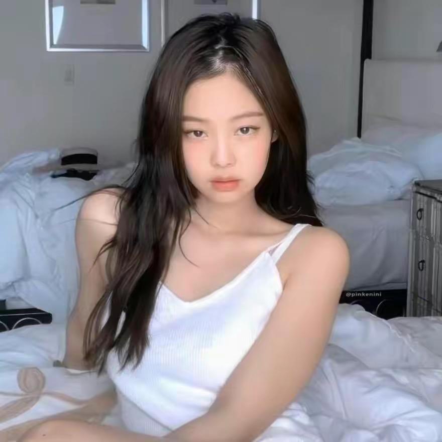 𝐆𝐔𝐂𝐂𝐈（🦋）