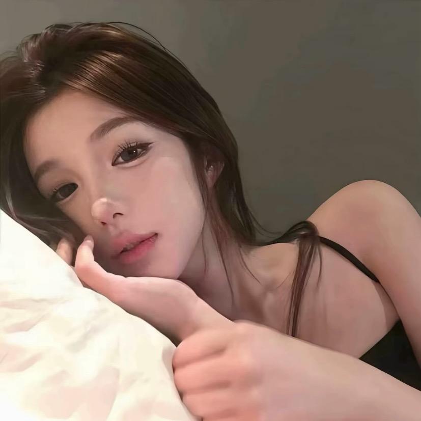 找个花臂当枕头.