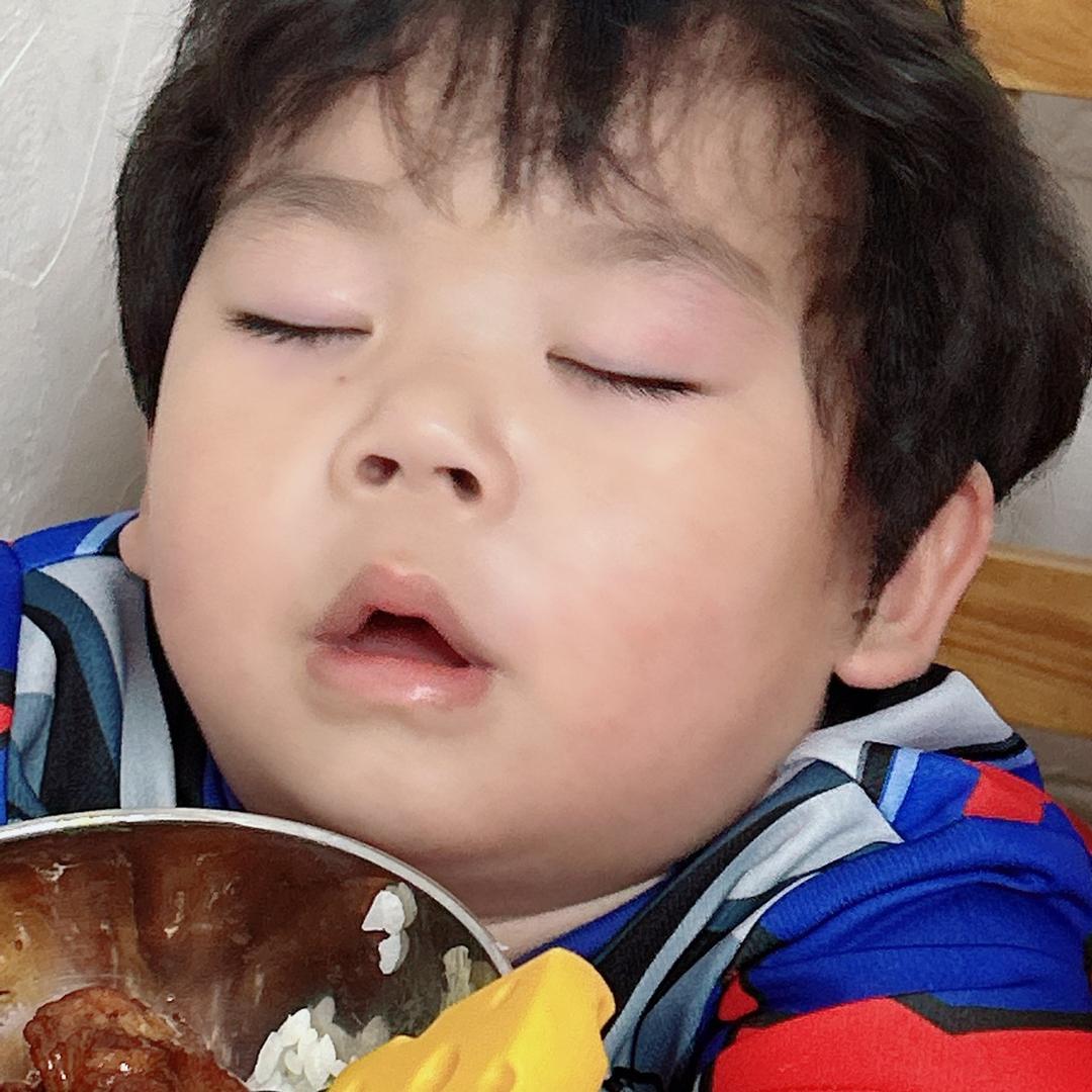 小香猪🐷和乖乖崽