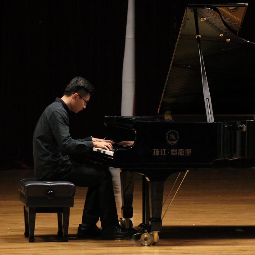 🎹爱弹琴的Jack仔（努力中）