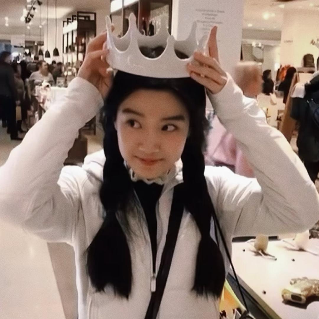 ㅆ@_weniewgyuem.。