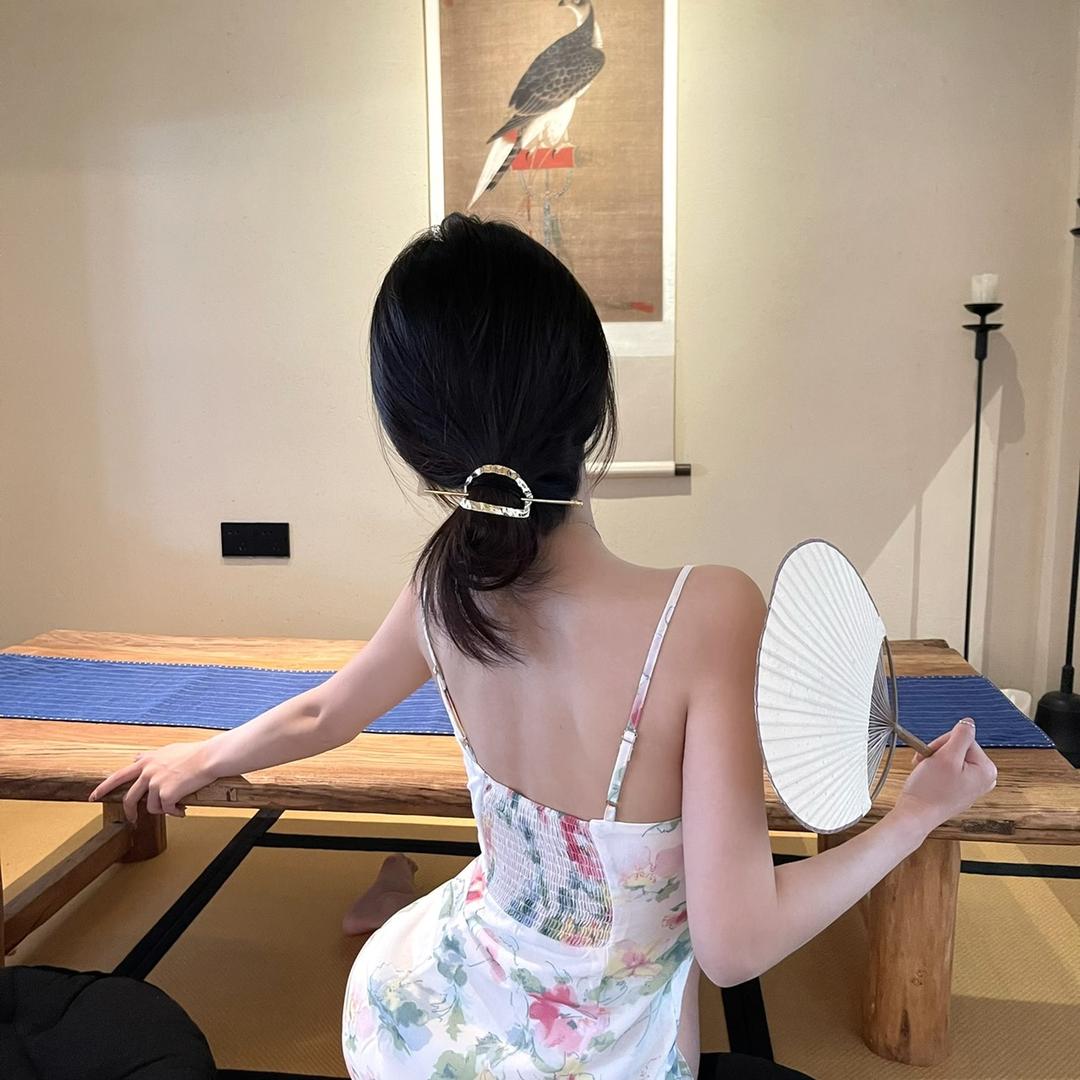 一颗橘子糖果