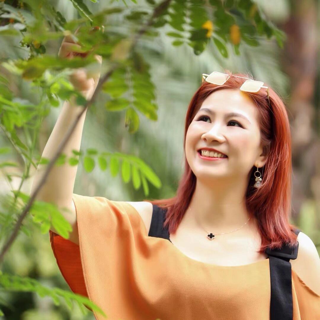 龙颜