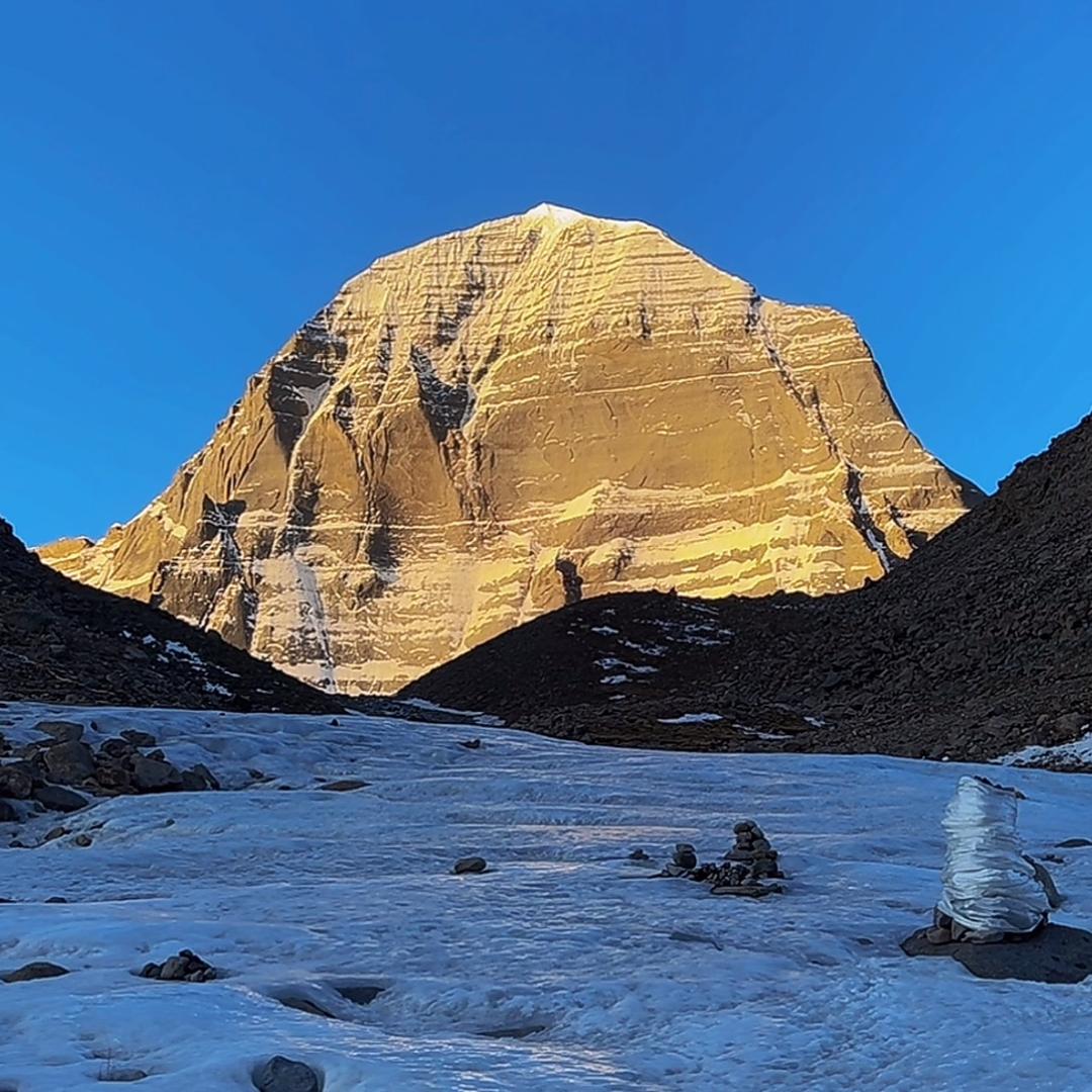 一个爱抽烟的女人