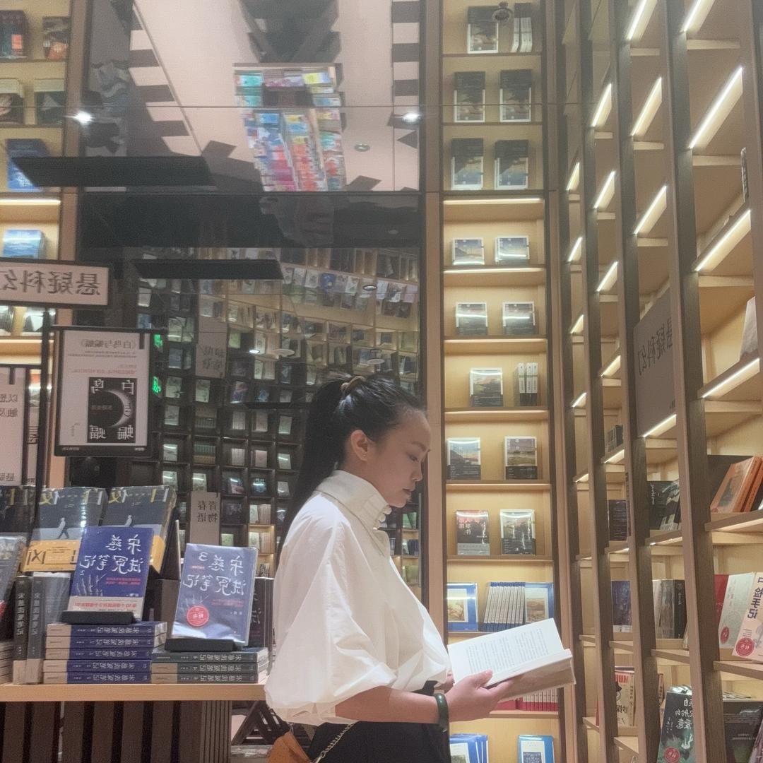 做茶的蛐蛐人🍃