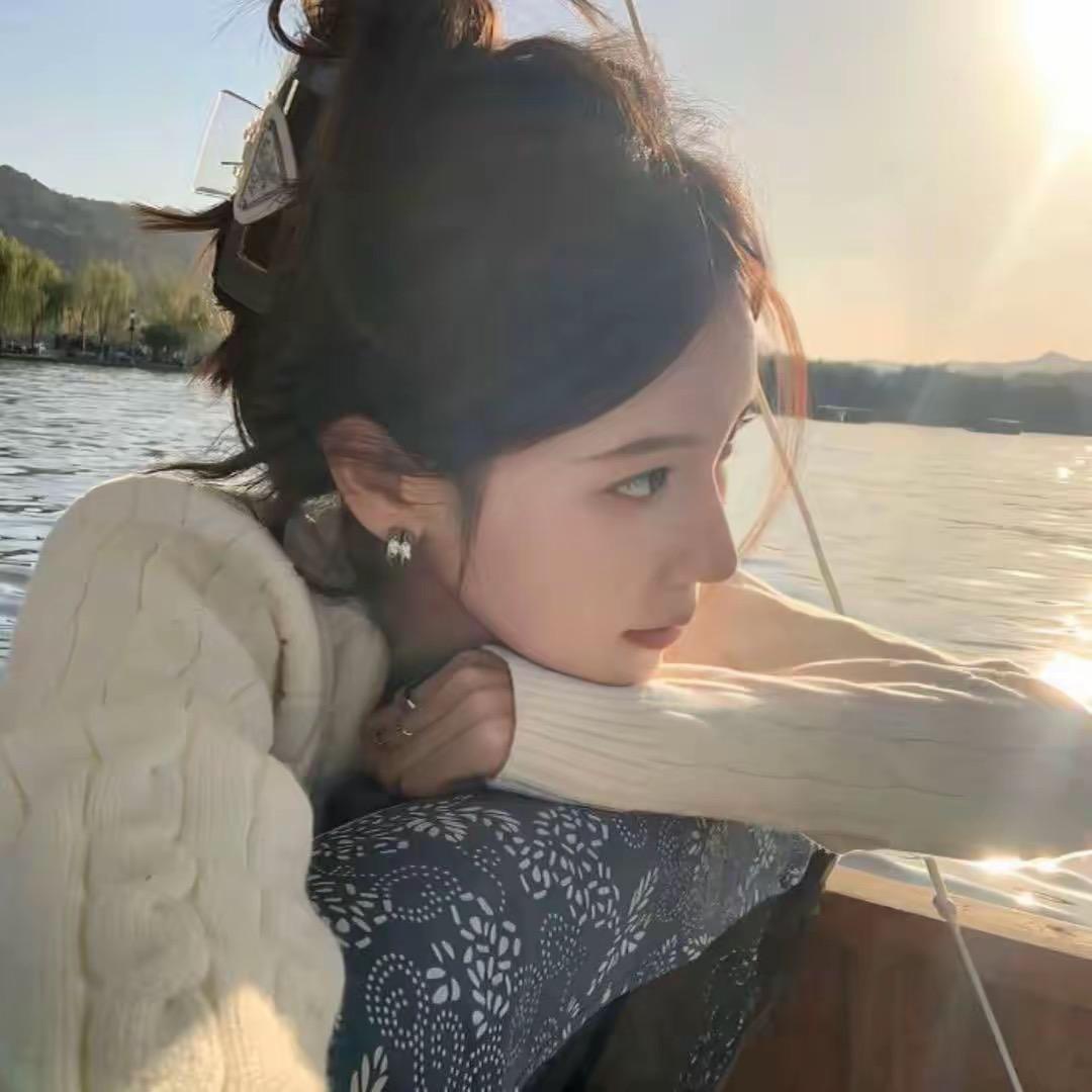 祥云木桶浴小姐姐