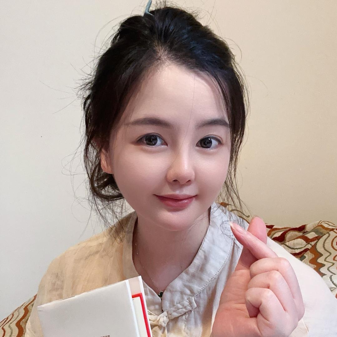 南方姑娘 🌟 小小
