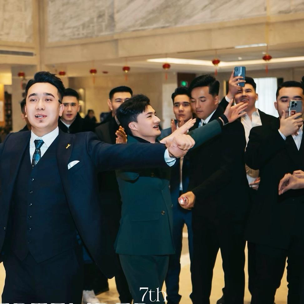 Astar先生（服装）🛍️🛒